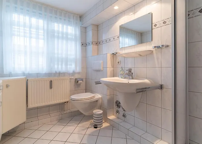 Haus-deichsfenne-app-4-og * Böhl